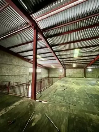 Arriendo Nave de 1.600 m2