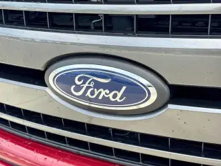 Ford F-150 2018 4x4 XLT 4p SuperCrew 5.5 ft. SB