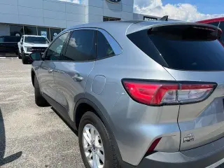 Ford Escape 2022 AWD SE 4p SUV