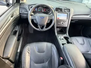 Ford Fusion 2017 AWD Titanium 4p Sedan