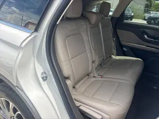 Lincoln Corsair 2022 Estándar SUV 4p