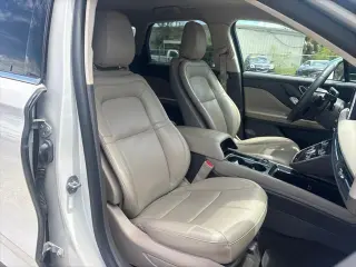 Lincoln Corsair 2022 Estándar SUV 4p