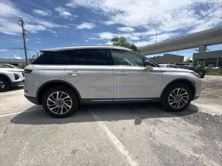 Lincoln Corsair 2022 Estándar SUV 4p