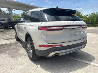 Lincoln Corsair 2022 Estándar SUV 4p