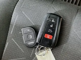 Toyota RAV4 Hybrid 2023 AWD XLE 4p SUV