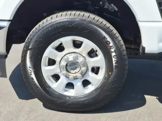 Ford F-250 Super Duty 2023 4x4 King Ranch 4p. Cabina Extendida 6.8 ft. Caja Corta Pickup