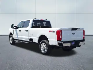 Ford F-250 Super Duty 2023 4x4 King Ranch 4p. Cabina Extendida 6.8 ft. Caja Corta Pickup