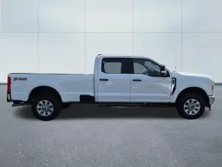 Ford F-250 Super Duty 2023 4x4 King Ranch 4p. Cabina Extendida 6.8 ft. Caja Corta Pickup