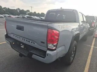 Toyota Tacoma 2019 4x2 TRD Todo Terreno 4p Doble Cab 5.0 ft CB