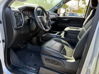 Chevrolet Silverado 2500HD 2022 4x4 LTZ 4p Crew Cab SB