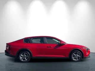 Kia K4 2025 LXS 4p Sedan