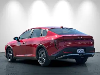 Kia K4 2025 LXS 4p Sedan
