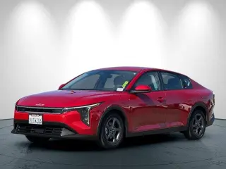 Kia K4 2025 LXS 4p Sedan