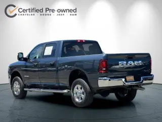 Ram 2500 2026 4x4 Lone Star 4p Camión Cabina de Tripulante 6.3 ft. SB