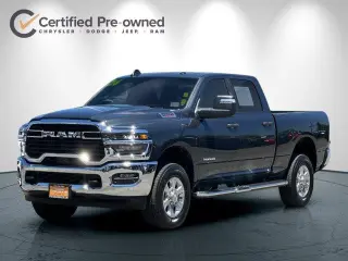 Ram 2500 2026 4x4 Lone Star 4p Camión Cabina de Tripulante 6.3 ft. SB