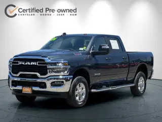 Ram 2500 2026 4x4 Lone Star 4dr Crew Cab 6.3 ft. SB Camioneta