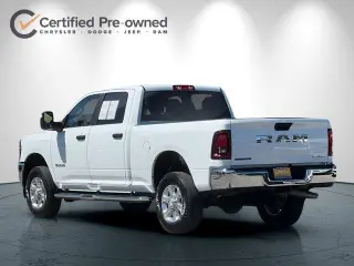 Ram 2500 2026 4x4 Lone Star 4p Camioneta de Cabina Completa 6.3 pies ST