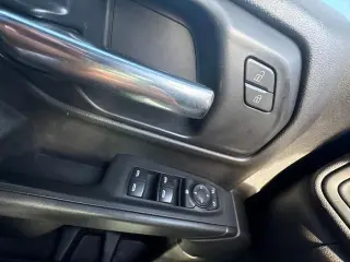 Chevrolet Silverado 1500 2020 4x2 Custom 4dr Crew Cab 5,8 ft. SB