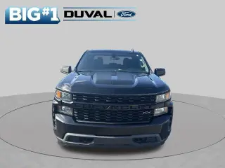 Chevrolet Silverado 1500 2020 4x2 Custom 4dr Crew Cab 5,8 ft. SB