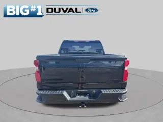 Chevrolet Silverado 1500 2020 4x2 Custom 4dr Crew Cab 5,8 ft. SB
