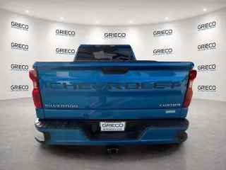 Chevrolet Silverado 1500 2024 4x2 Custom 4p Cab 5.8 ft. SB