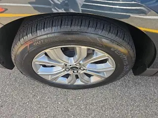 Ford Edge 2024 AWD Titanium 4p SUV