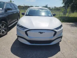 Ford Mustang Mach-E 2023 Select 4p SUV