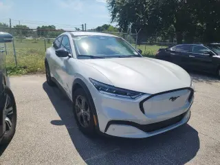 Ford Mustang Mach-E 2023 Select 4p SUV
