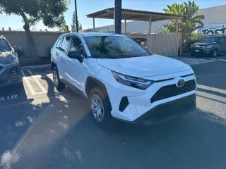Toyota RAV4 2024 AWD LE 4p SUV