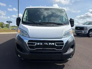 Ram ProMaster 2025 SLT+ 2500 136 WB 3dr Low Roof Camioneta de Carga