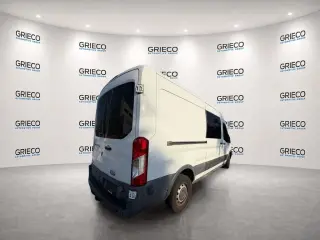 Ford Transit 2015 250 3dr LWB Medium Roof Cargo Van con puerta corrediza en el lado del pasajero