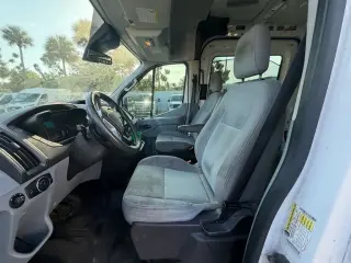 Ford Transit 2015 250 3dr LWB Medium Roof Cargo Van con puerta corrediza en el lado del pasajero