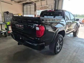 GMC Canyon 2024 4x4 AT4 4p. Cabina Tripulada 5 ft. CB