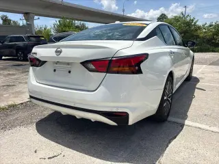 Nissan Altima 2025 2.5 SV Sedán 4p