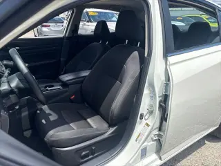Nissan Altima 2025 2.5 SV Sedán 4p