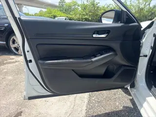 Nissan Altima 2025 2.5 SV Sedán 4p