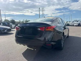 Nissan Altima 2025 2.5 SV Sedán 4p