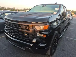 Chevrolet Silverado 1500 2022 4x4 Custom 4p Cabina de Tripulante 5.8 ft. CB
