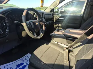 Chevrolet Silverado 1500 2022 4x4 Custom 4p Cabina de Tripulante 5.8 ft. CB