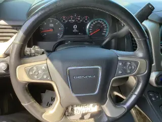 GMC Yukon 2017 4x4 Denali 4p SUV