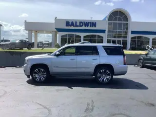 GMC Yukon 2017 4x4 Denali 4p SUV
