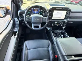 Ford F-150 2023 4x4 XL 4dr SuperCrew 5.5 ft. SB