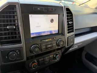 Ford F-150 2020 4x2 XL 4p SuperCrew 5.5 ft. SB