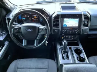 Ford F-150 2017 4x4 XLT 4p SuperCrew 5.5 ft. SB