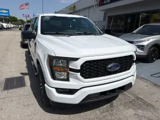 Ford F-150 2023 4x2 XL 4p SuperCrew 5,5 pies SB