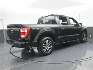 Ford F-150 2023 4x2 XL 4p SuperCrew 5.5 pies SB