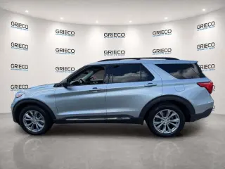 Ford Explorer 2023 XLT 4p SUV