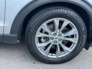 Ford Explorer 2023 XLT 4p SUV
