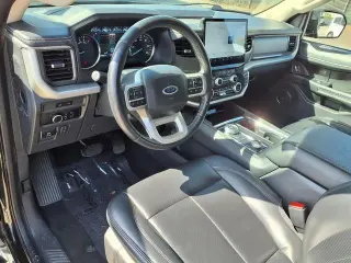 Ford Expedition 2024 4x4 XLT 4p SUV