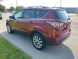 Ford Escape 2017 AWD Titanium 4p SUV